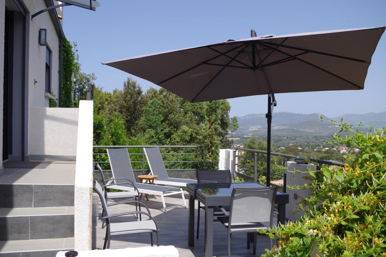 Appartement F2 avec terrasse de 35 m2 Bomorto - Porticcio Porticcio  Esterno foto